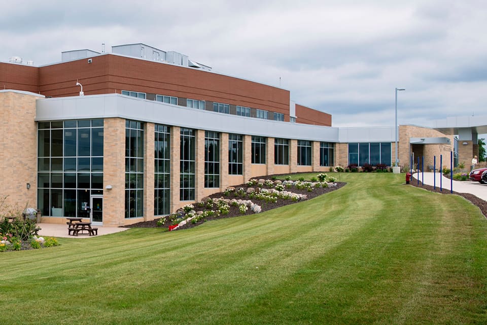 Pediatric & Adolescent Medicine (Children) - Mayo Clinic — Pediatrics and Adolescent Medicine clinic in Red Wing, MN — photo 8