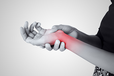 carpaltunnelinwomanswrist