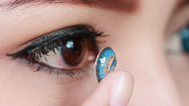 Halloween contact lenses